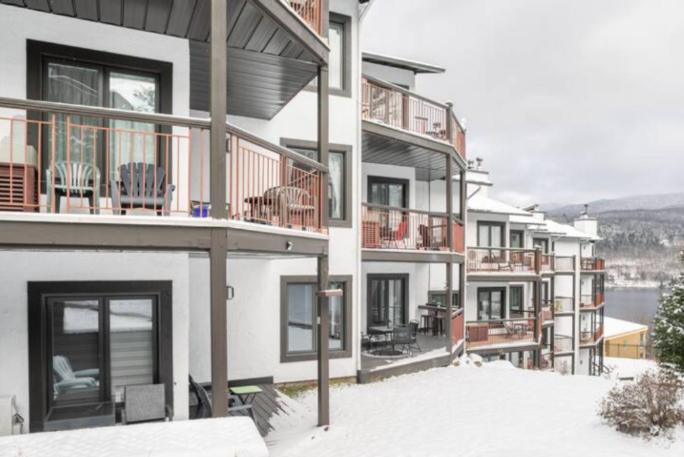 The Outlook Over Lac -Tremblant By Instant Suites Mont-Tremblant Dış mekan fotoğraf